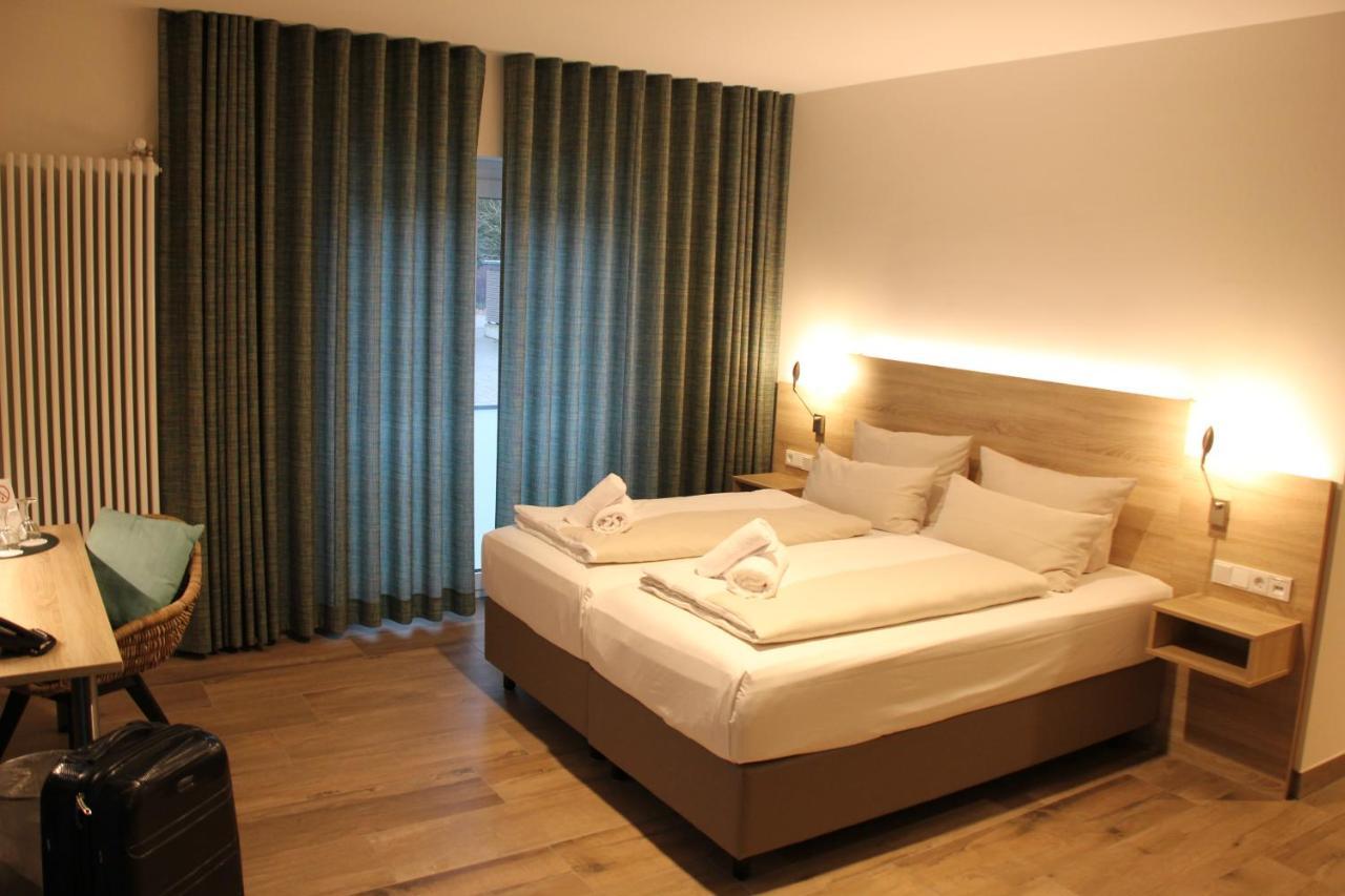 Hotel Weinhaus Moehle Bad Oeynhausen Eksteriør bilde